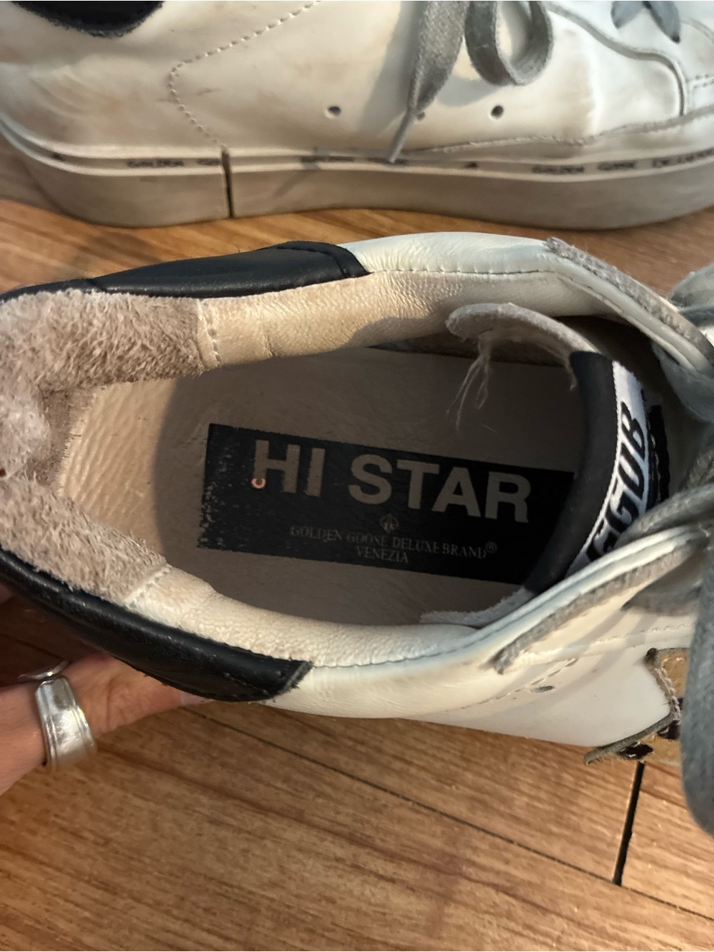 Golden Goose Deluxe Brand White Leopard Star Sneakers Women’s Size 8 Distressed - Picture 8 of 8